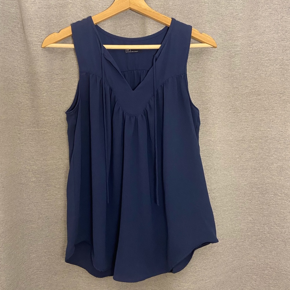 Gap Navy Blue Sleeveless Shirt